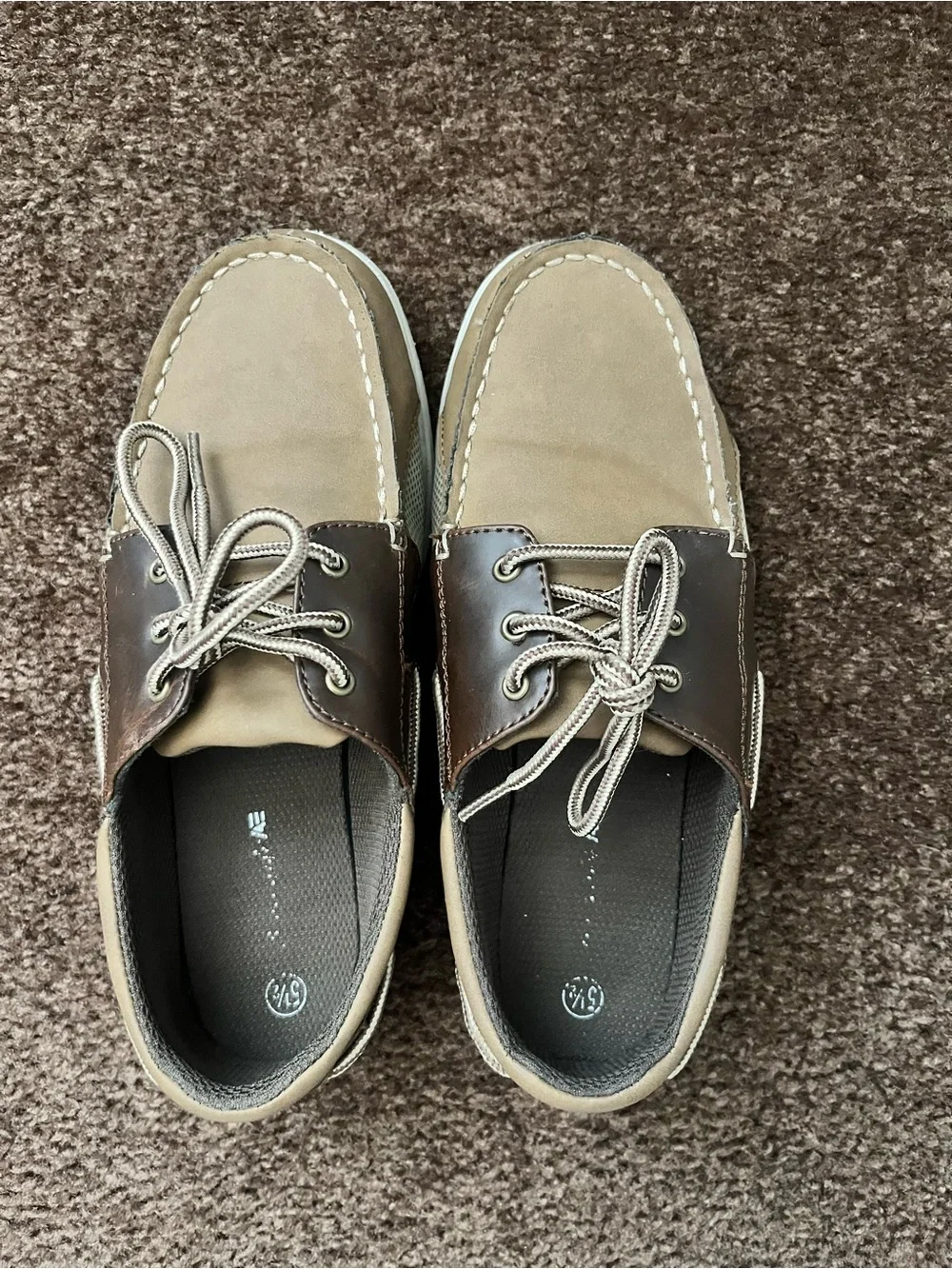 American Eagle Outfitters Brown and Tan Youth 5 1/2 Boat Shoes